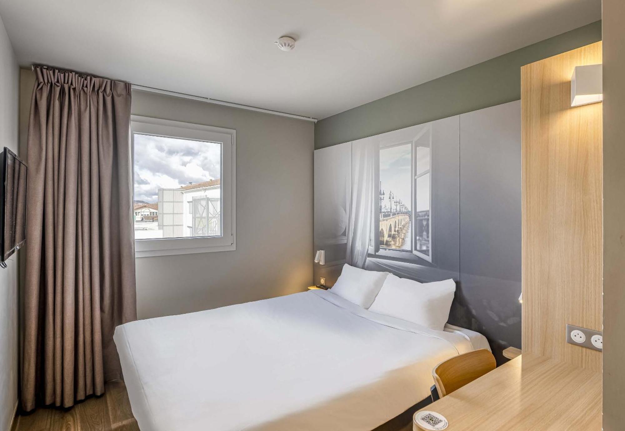 B&B Hotel Bordeaux Le Haillan 3 Etoiles Exterior photo